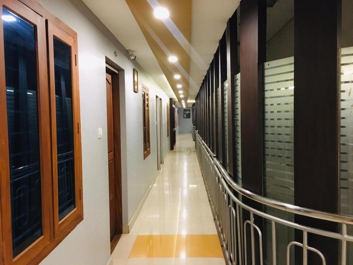 Mp Residancy Hotel Perintalmanna ภายนอก รูปภาพ