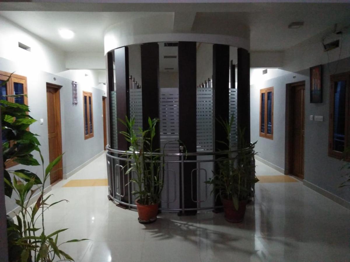 Mp Residancy Hotel Perintalmanna ภายนอก รูปภาพ