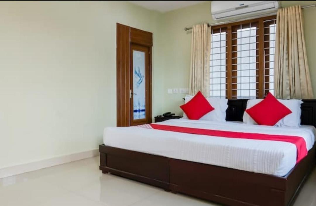 Mp Residancy Hotel Perintalmanna ภายนอก รูปภาพ